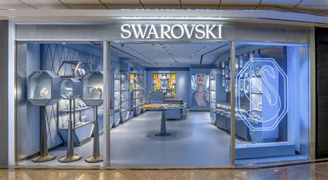 swarovski jewelry store near me.